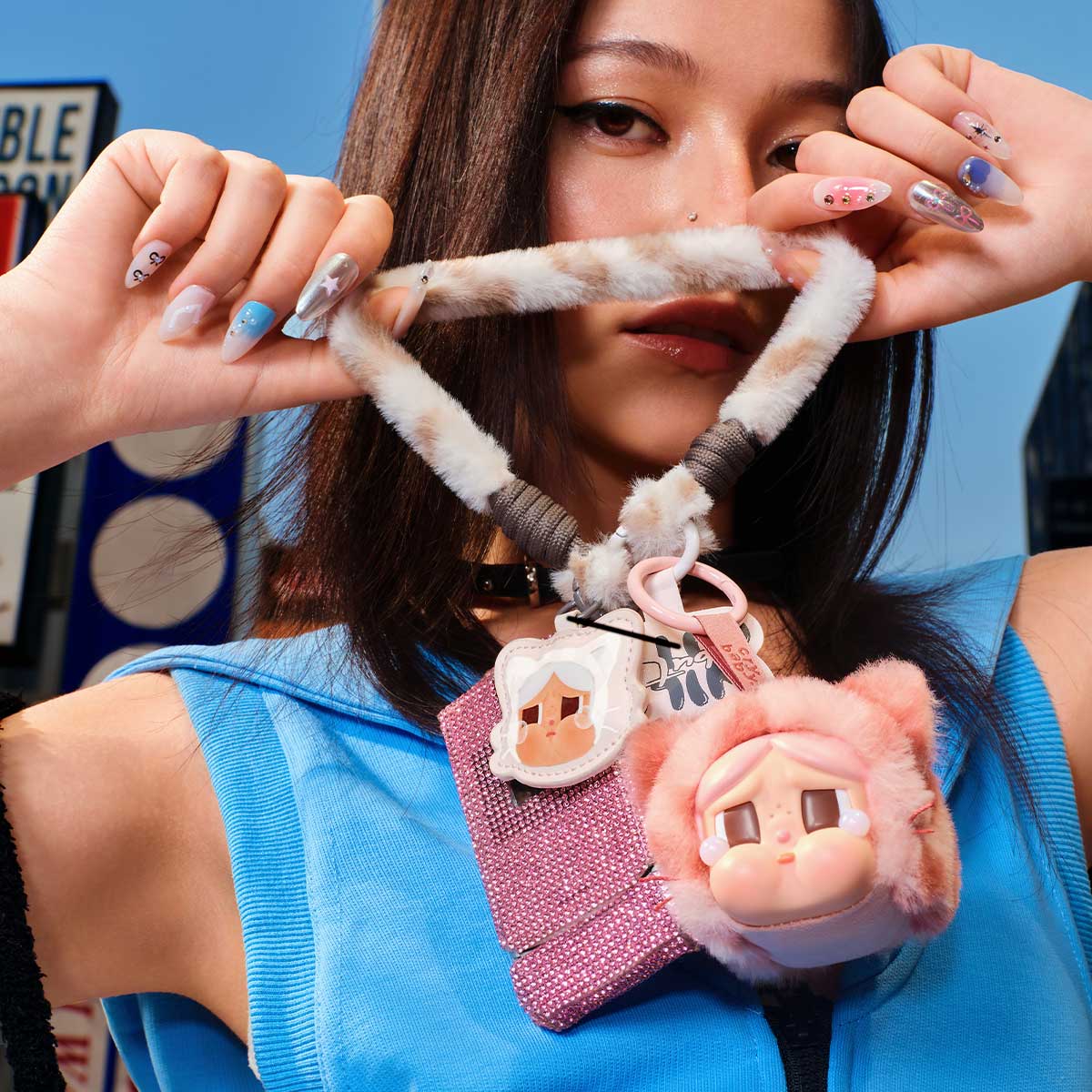 POP MART CRYBABY WILD BUT CUTIE SÜRPRİZ KUTU SERİSİ - Termos Türkiye - Figüran