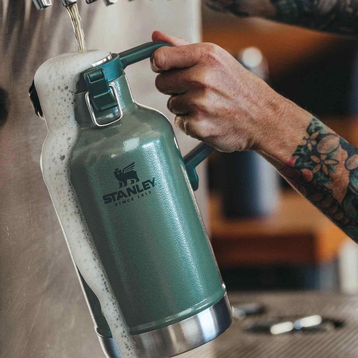 STANLEY CLASSIC VAKUMLU TERMOS 1.9L - Termos Türkiye - Termos